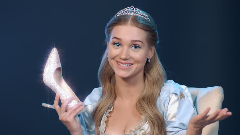 Принц подставил золушку перед самым балом