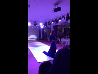 Алиана устиненко в periscope показ мод