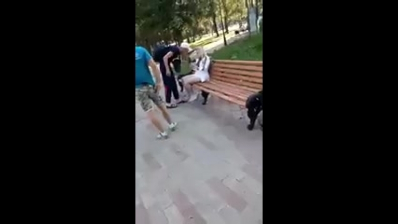 Гопники porn video – Гопники издеваются над 13 ти летней школьницей