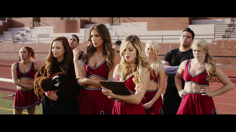 Все болельщицы умрут (2013) ужасы, фэнтези, комедия