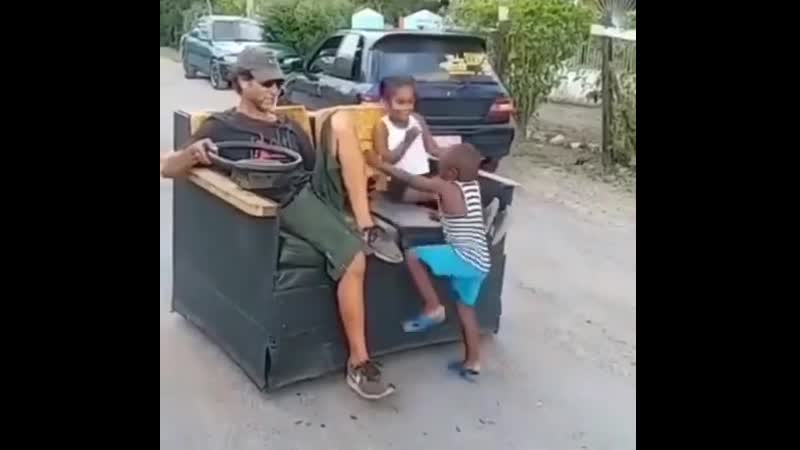 Мне необходим такой диван