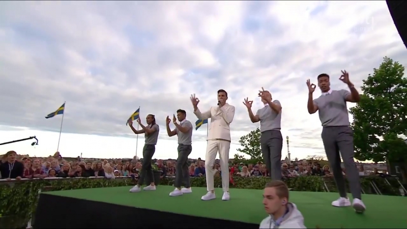 Robin bengtsson i can t go on (allsång på skansen 2017 )