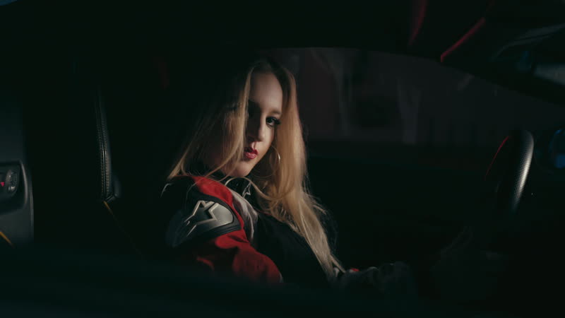 Dina kina молния маккуин