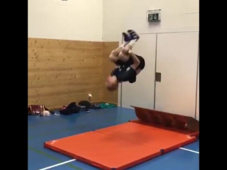 Freestyle ski star andri ragettli's incredible training routine wearing a real madrid shirt!