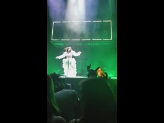 Lorde green light (live @ melodrama world tour, milwaukee)