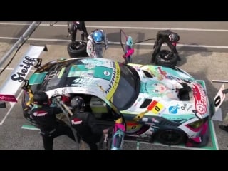 Hatsune miku amg gsr pit stop super gt 2018 rd 6 sugo