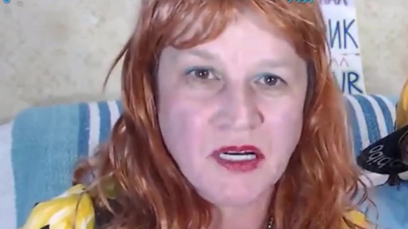 Людочка дает устаноу