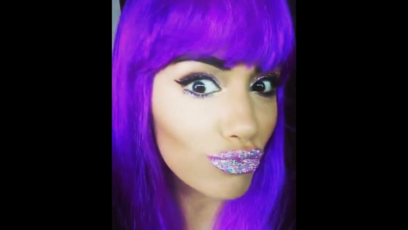 Make up #back #histeria @laliespositoo 💗👑💄🎀✨💋 #glitter @juanmacativa