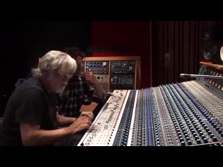 Bob seger and john fogerty record wholl stop the rain