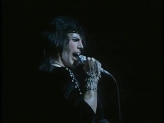 Queen stone cold crazy (live at the rainbow, 1974, london)