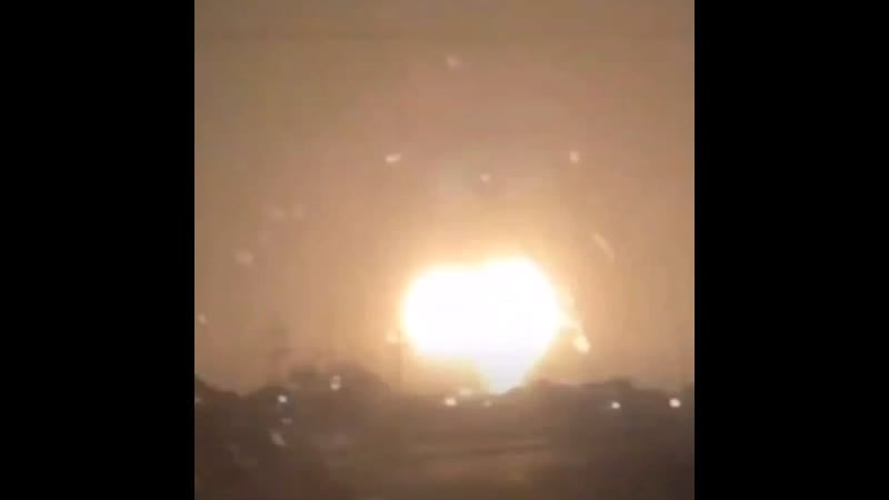 Шесть взрывов прогремело на территории химзавода dow chemical в американском штате луизиана, сообщает телеканал wafb