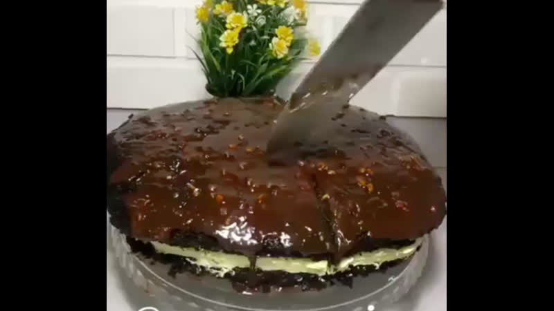 Мокрый шоколадный тортик