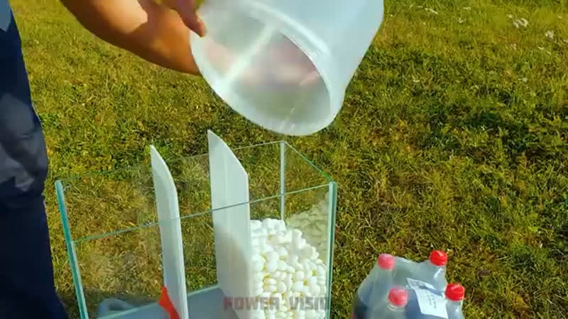 Эксперимент кока кола и пищевая сода супер реакция