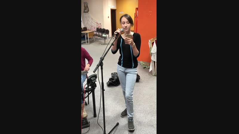 Лиза попова и даша федорова в перерыве развлекаются кдц наруси