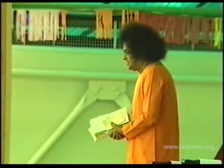 Sri sathya sai brindavan darshan sai darshan 301