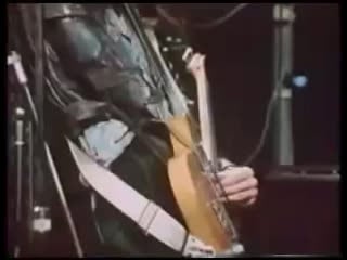 Led zeppelin dazed and confused, at the «supershow» in london, 1969