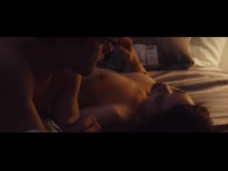 Астрид берже фрисби (àstrid bergès frisbey nude scenes in "i origins" 2014)