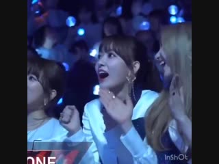 Sakura fangirling over twice is so cute omg