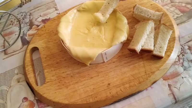 Синий ферзь * вино sauvignon blanc и гренки с сыром rougette ofenkase * рецепты счастья