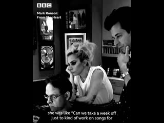 Отрывок из документального фильма "mark ronson from the heart" (2019)