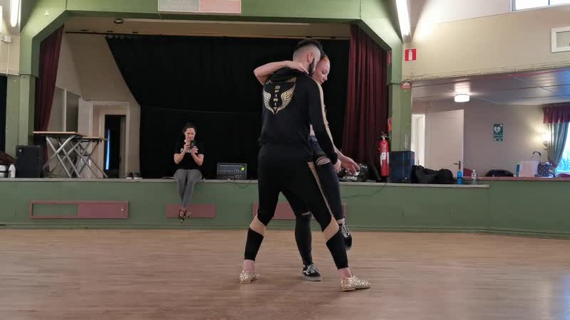 Kizzfox with ronie saleh and emma