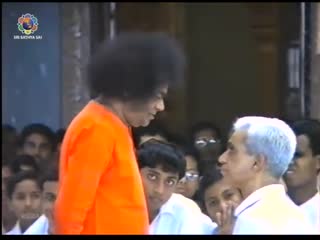 Darshan of bhagawan sri sathya sai baba sai darshan 317