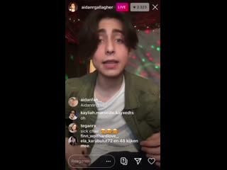 Aidan gallagher let's fall in love for the night🎶🎸