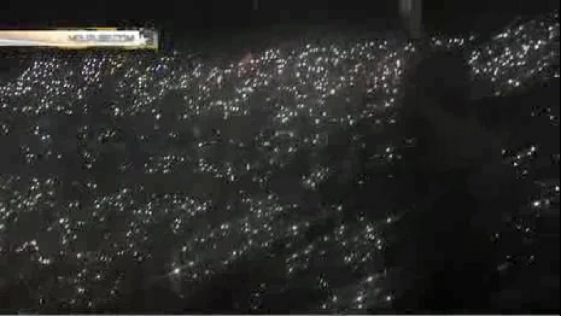 Адель исполнила песню в память о жертвах терактов в брюсселе