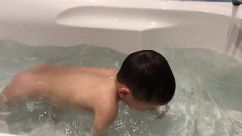 Купаемся в номере санаторий «искра»