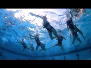 Gala de natation synchronisee ballet bleu reims natation 89 thiolettes