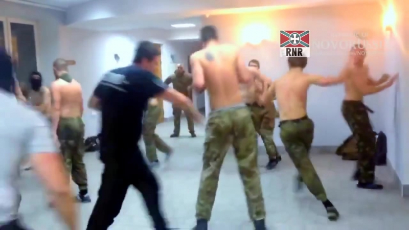 Батальон "азов" танцы, зиги (архив 2015 г )