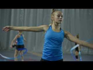 Тренироа калининградской сборной по художественной гимнастике