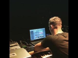 (preview) olly james turn away | "cruise control studios"