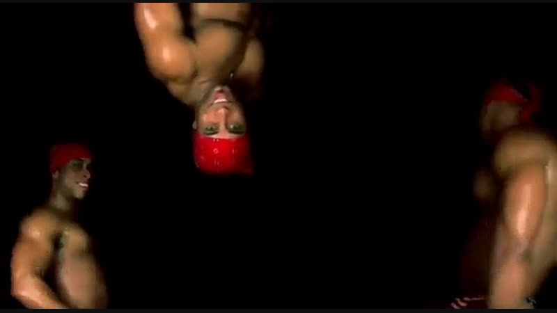 Бешеный стриптизер рикардо милос флексит под satisfaction