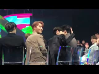 190801 mgma 2019 youngk машут