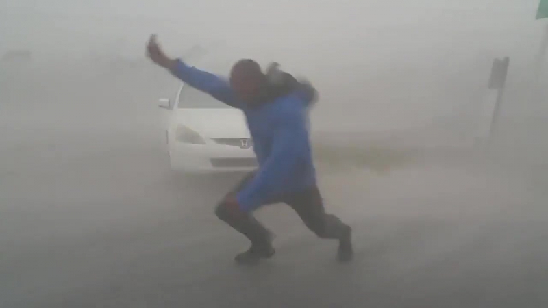 Вышел измерить скорость ветра [ ]