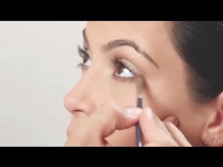 Make up kim kardashian "cut crease eye"