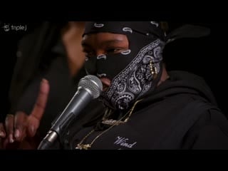 Leikeli47 `no diggity` (covers blackstreet for like a version)