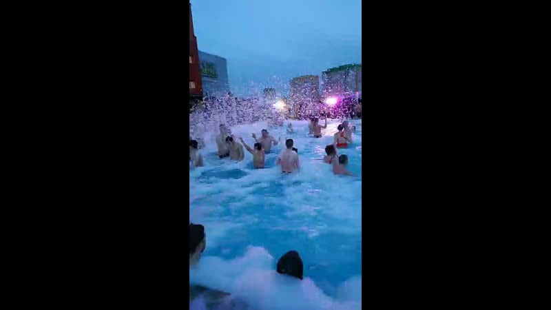 Жаркий вечер в термах