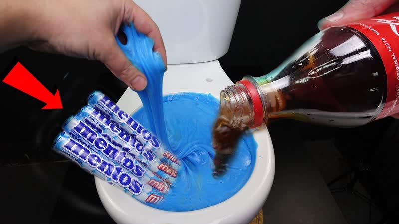 [timon chaves] пробую активировать фонтан кока колы и ментос в унитазе