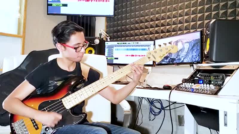 Tiago andree funk kicker bass solo (original)