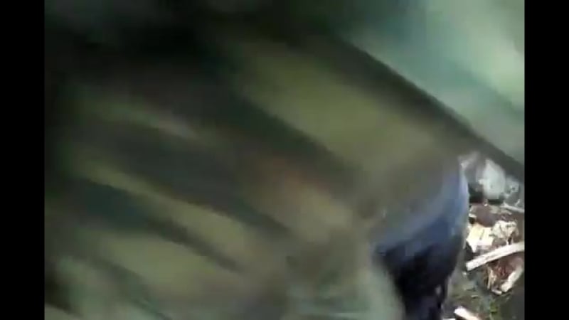 Быстрая колка дров с помощью покрышек