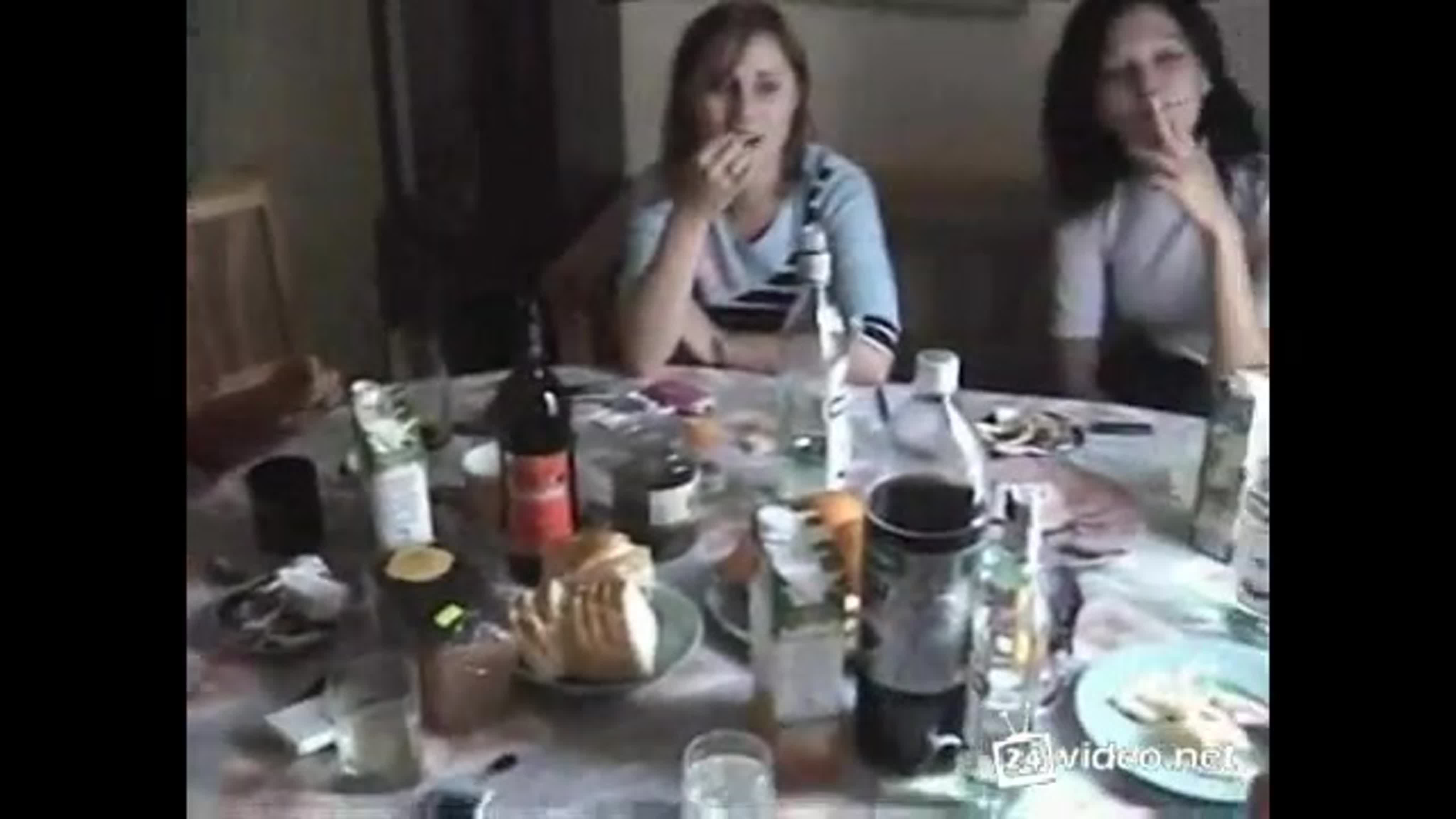 Интернеттегі дәретхана порно