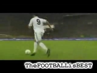 New 2009 2010 cristiano ronaldo vs lionel messi vs ronaldinho vs ricardo quaresma vs royston drenthe vs alexandre pato