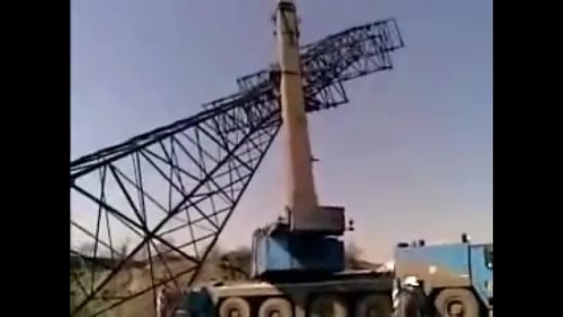 Падение автокрана либхер