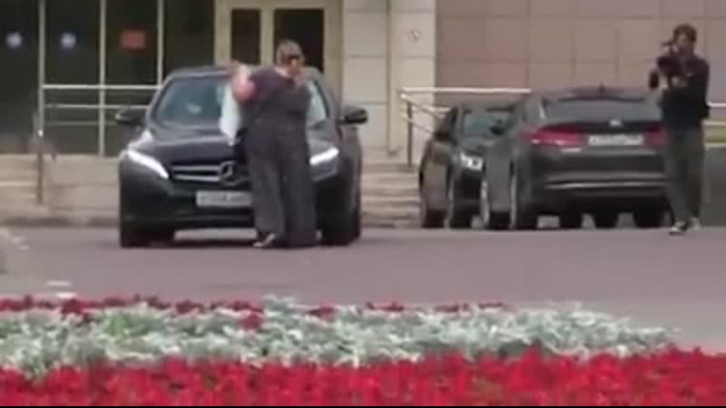 «наезд» на активистку