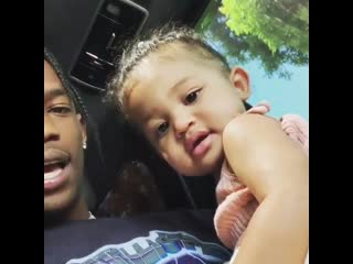 Travis scott с дочкой [nr]