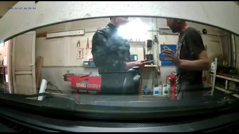 Хитрожопый автослесарь