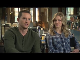 Chicago p d profiles 100th episode jesse lee soffer tracey spiridakos