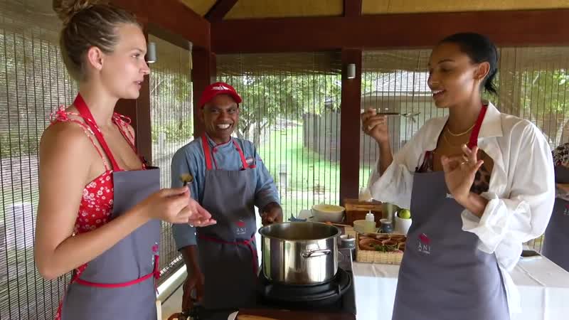 Cooking lessons in sri lanka how to make curry chicken